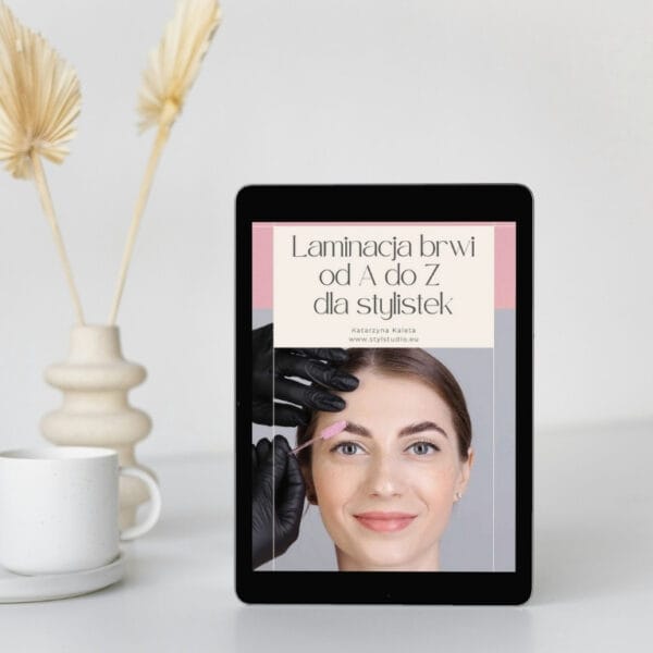 E-book Laminacja brwi od A do Z dla stylistek – okładka na tablecie